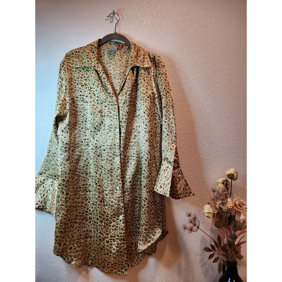 INC International Concepts 100% Silk Animal‎ Print Pajama Top Size M Relaxed Fit - Picture 1 of 4